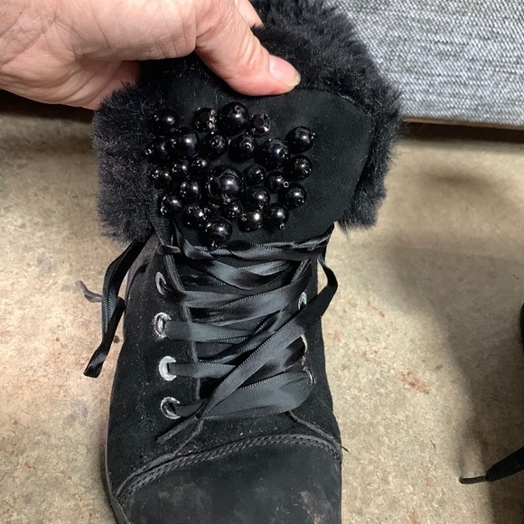NINETY UNION Faux Fur Trim Black High Top Platform Sneakers, size 8 - Picture 1 of 9